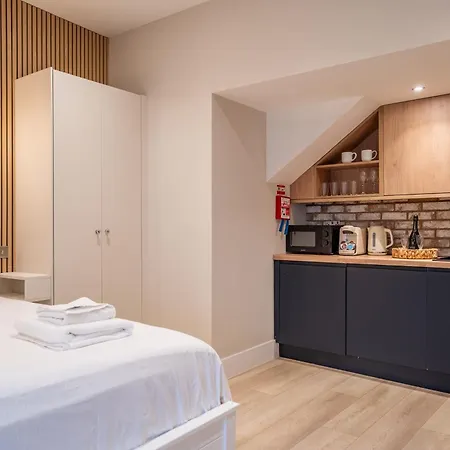 Paradise Apartment *