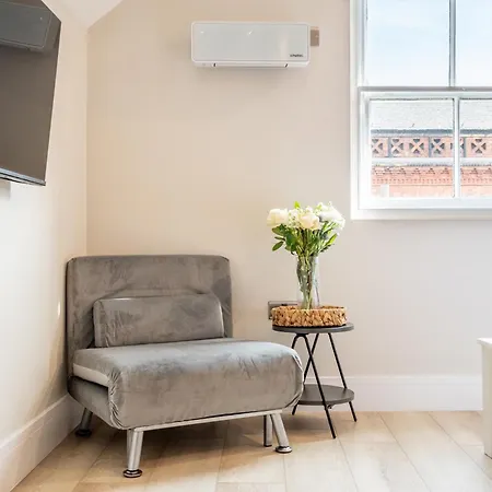 Paradise Apartment