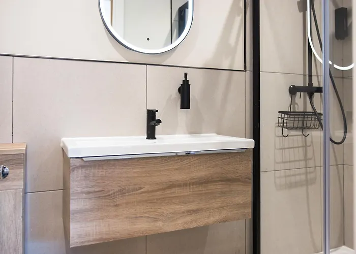 Paradise Bed & Breakfast 3*