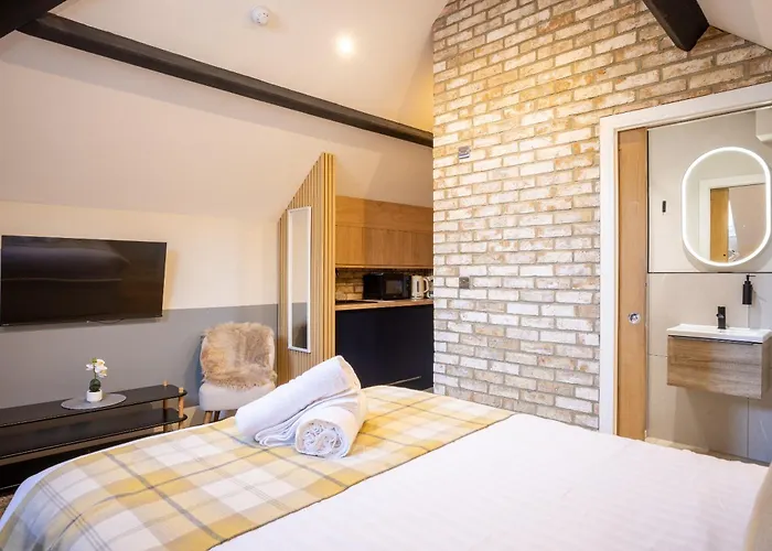 Paradise Bed & Breakfast 3*